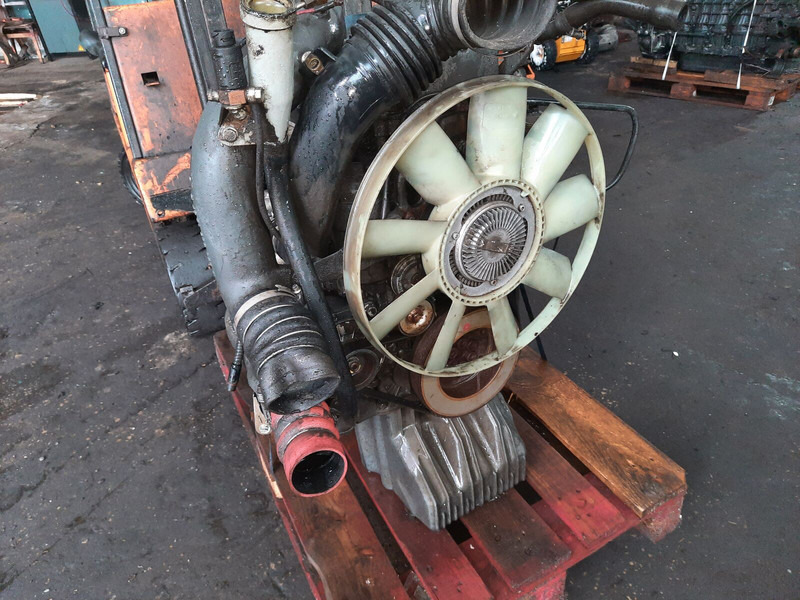 Mercedes-Benz OM 904 LA - Engine: picture 3 Mercedes-Benz OM 904 LA - Engine: picture 3