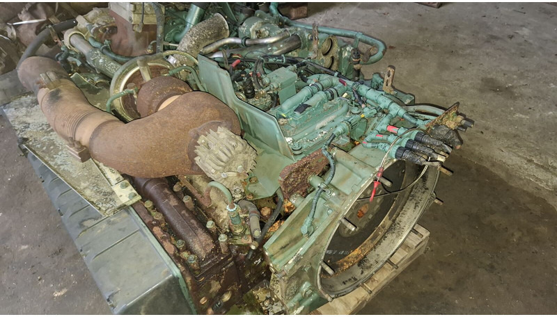 Volvo D12E340EC06 - Engine: picture 1 Volvo D12E340EC06 - Engine: picture 1