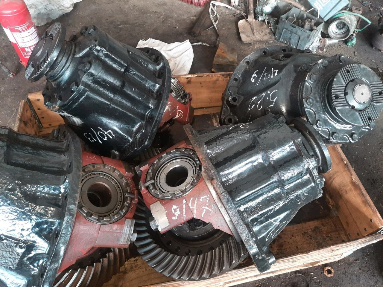 Volvo S91\PP .R9S . A-132 .RSS-1228B . RS1228SV. RS-1228C. RSS1344C. E Volvo B7R - Differential gear for Bus: picture 1 Volvo S91\PP .R9S . A-132 .RSS-1228B . RS1228SV. RS-1228C. RSS1344C. E Volvo B7R - Differential gear for Bus: picture 1