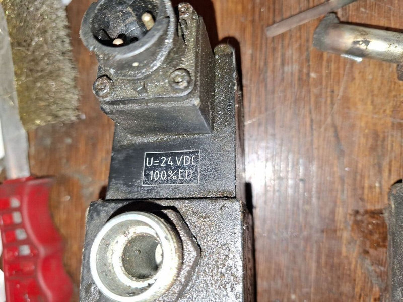 Volvo ZFLS / Herion - Hydraulic cylinder: picture 5 Volvo ZFLS / Herion - Hydraulic cylinder: picture 5