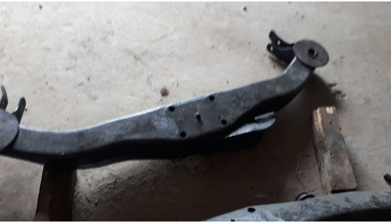 Volvo кронштейн заднего моста мерседес - Steel suspension: picture 2 Volvo кронштейн заднего моста мерседес - Steel suspension: picture 2