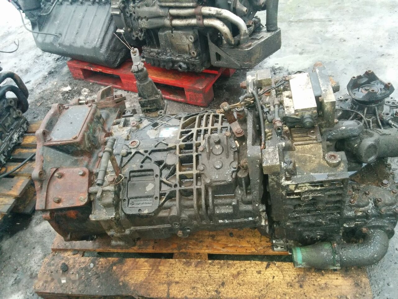 ZF S6 85+GV80/ S6 90 + GV90 Setra 315 - Gearbox for Bus: picture 2 ZF S6 85+GV80/ S6 90 + GV90 Setra 315 - Gearbox for Bus: picture 2