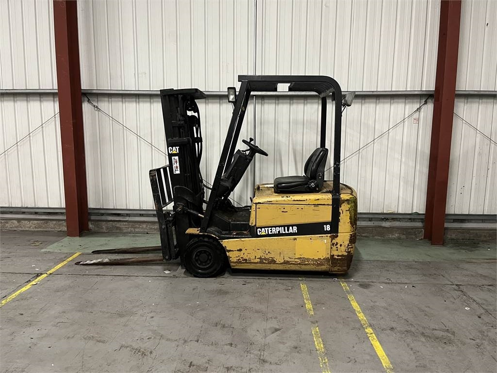 CAT EP18KT - Electric forklift: picture 1 CAT EP18KT - Electric forklift: picture 1