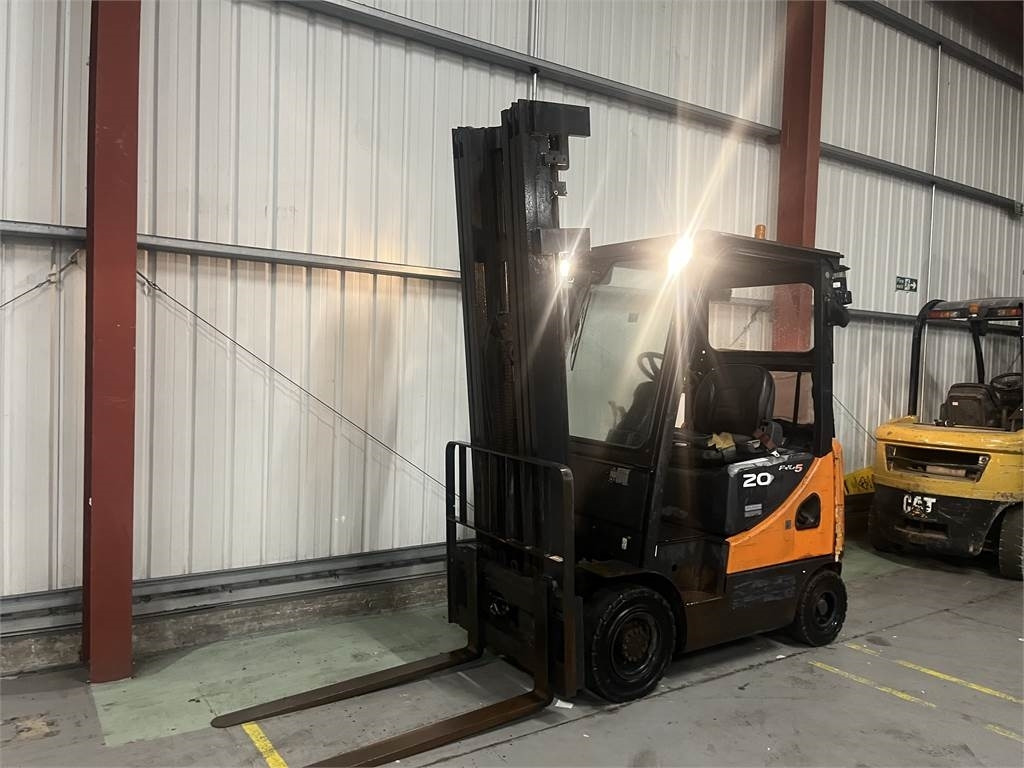 Doosan D20SC-5 - Diesel forklift: picture 2 Doosan D20SC-5 - Diesel forklift: picture 2