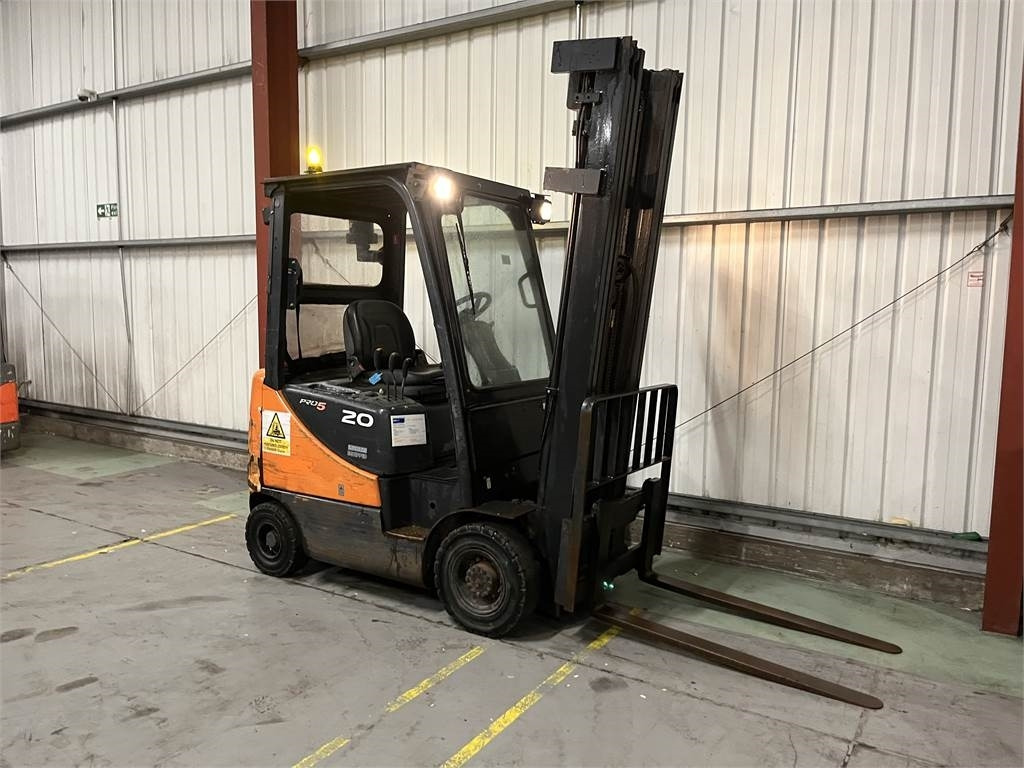 Doosan D20SC-5 - Diesel forklift: picture 4 Doosan D20SC-5 - Diesel forklift: picture 4