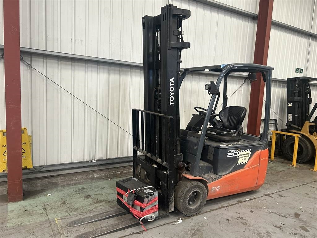 Toyota 8FBE20T - Electric forklift: picture 2 Toyota 8FBE20T - Electric forklift: picture 2