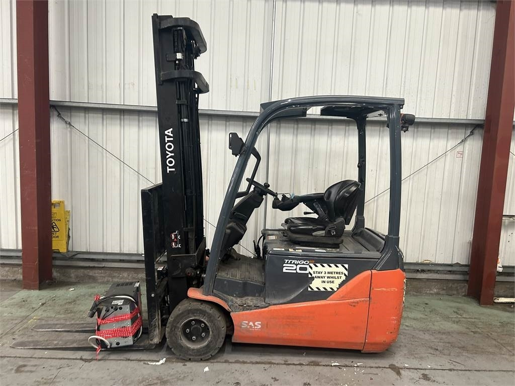 Toyota 8FBE20T - Electric forklift: picture 1 Toyota 8FBE20T - Electric forklift: picture 1