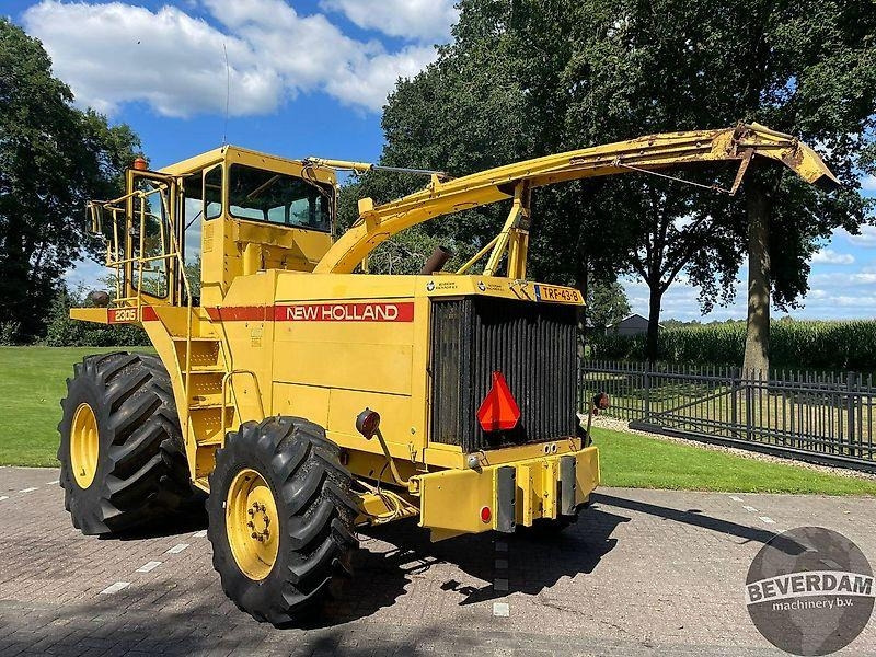 New Holland 2305 - Agricultural machinery: picture 5 New Holland 2305 - Agricultural machinery: picture 5
