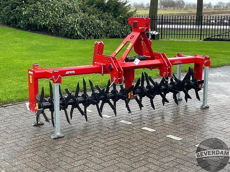 Evers GB-300 graslandbeluchter - Soil tillage equipment: picture 1 Evers GB-300 graslandbeluchter - Soil tillage equipment: picture 1