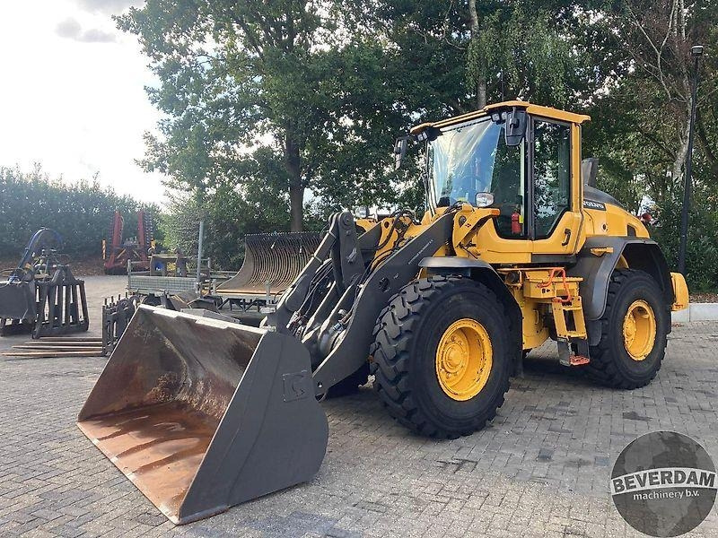 Volvo L60H - Wheel loader: picture 2 Volvo L60H - Wheel loader: picture 2
