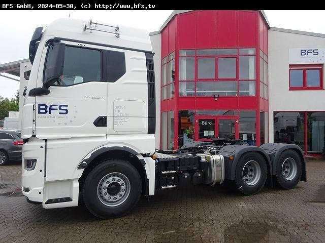 MAN TGX (TG3) 33.520 6x4 BL SA Kipphydraulik 6x4 - Tractor unit: picture 2 MAN TGX (TG3) 33.520 6x4 BL SA Kipphydraulik 6x4 - Tractor unit: picture 2