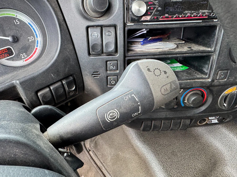 Dropside/ Flatbed truck, Crane truck DAF CF 85.410 8X2 HIAB 422EP5 + REMOTE CONTROL: picture 17