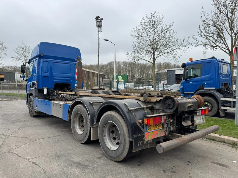 Leasing of DAF CF 85 6X2 - EURO 5 + VDL HOOK + LIFT AXLE DAF CF 85 6X2 - EURO 5 + VDL HOOK + LIFT AXLE: picture 11 Leasing of DAF CF 85 6X2 - EURO 5 + VDL HOOK + LIFT AXLE DAF CF 85 6X2 - EURO 5 + VDL HOOK + LIFT AXLE: picture 11