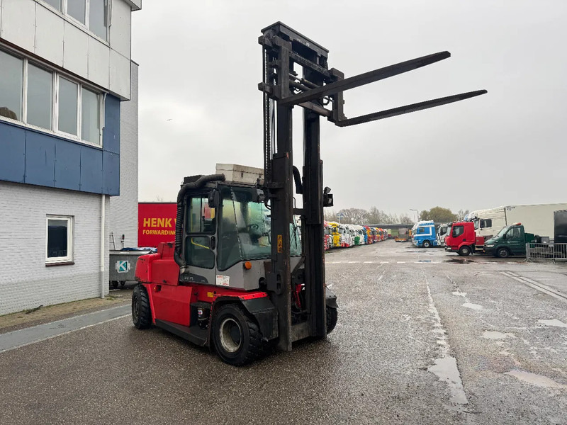Kalmar DCE 80-9 8000 KG 2 STAGE MAST SIDE SHIFT DIESEL - Diesel forklift: picture 3 Kalmar DCE 80-9 8000 KG 2 STAGE MAST SIDE SHIFT DIESEL - Diesel forklift: picture 3