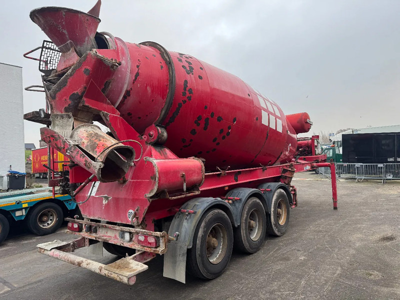 Müller-Mitteltal SF 37,5 BM LIEBHERR MIXER 3X BPW AXLE WATER TANK DEUT MOTOR - Concrete mixer semi-trailer: picture 5 Müller-Mitteltal SF 37,5 BM LIEBHERR MIXER 3X BPW AXLE WATER TANK DEUT MOTOR - Concrete mixer semi-trailer: picture 5