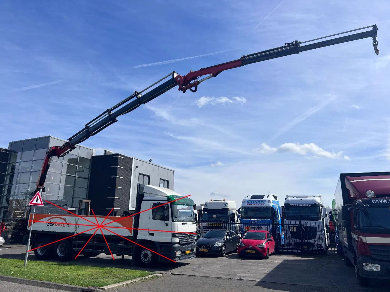 Palfinger PK 21000 + FLYJIB + REMOTE CONTROL + 4X OUTRIGGE - Loader crane: picture 1 Palfinger PK 21000 + FLYJIB + REMOTE CONTROL + 4X OUTRIGGE - Loader crane: picture 1