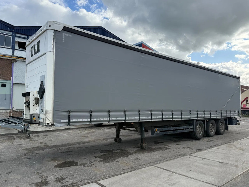 Schmitz Cargobull SCB*S3T - DISC BRAKES + SLIDING ROOF - Curtainsider semi-trailer: picture 1 Schmitz Cargobull SCB*S3T - DISC BRAKES + SLIDING ROOF - Curtainsider semi-trailer: picture 1
