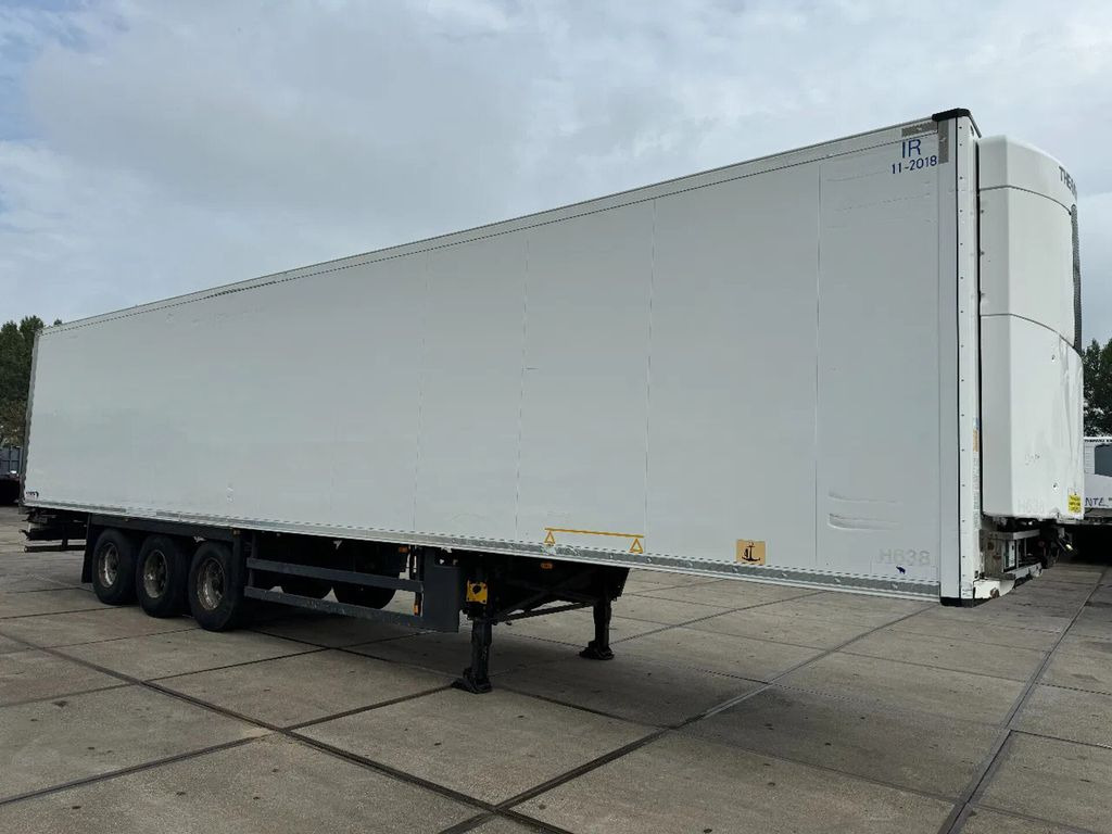 Schmitz Cargobull THERMO KING SLXE200 BPW AXLE - Refrigerator semi-trailer: picture 2 Schmitz Cargobull THERMO KING SLXE200 BPW AXLE - Refrigerator semi-trailer: picture 2