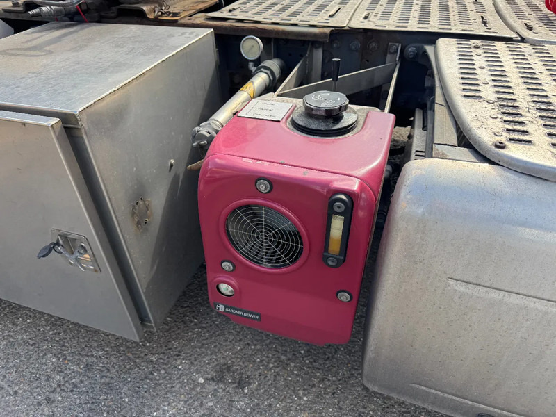 Tractor unit DAF XF 440 4X2 - EURO 6 + ADR + TÜV 12-2025: picture 8