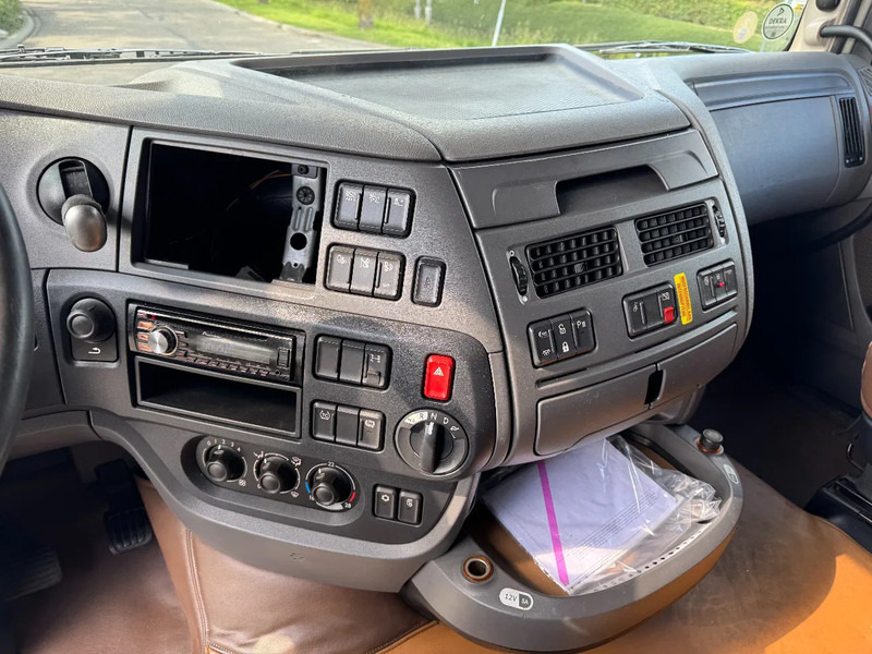 Tractor unit DAF XF 440 4X2 - EURO 6 + ADR + TÜV 12-2025: picture 12