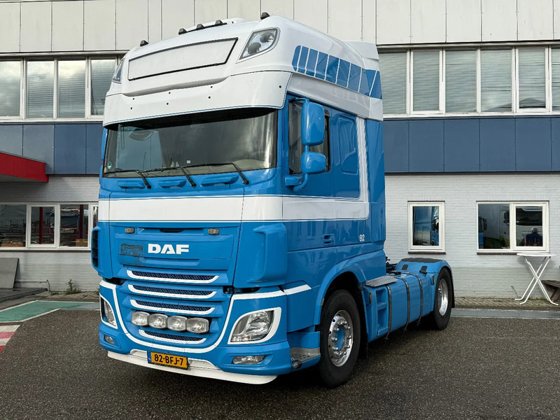 DAF XF 460 4X2 EURO 6 + ADR - Tractor unit: picture 1 DAF XF 460 4X2 EURO 6 + ADR - Tractor unit: picture 1