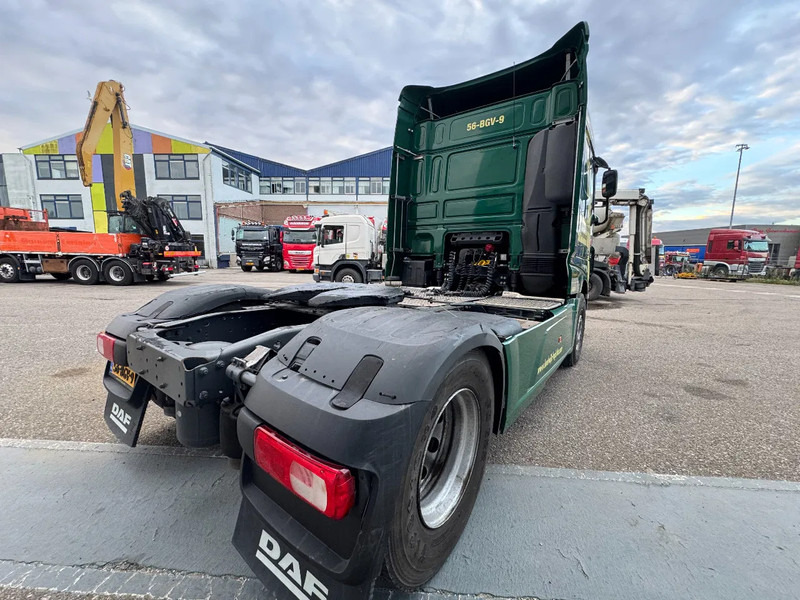 DAF XF 460 4X2 EURO 6 SKIRTS SPOILERS HOLLAND TRUCK - Tractor unit: picture 3 DAF XF 460 4X2 EURO 6 SKIRTS SPOILERS HOLLAND TRUCK - Tractor unit: picture 3