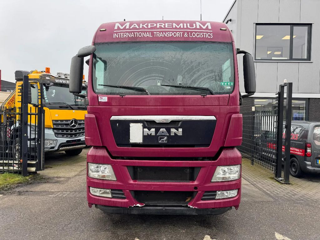 MAN TGX 18.440 4X2 - EURO 5 - Tractor unit: picture 2 MAN TGX 18.440 4X2 - EURO 5 - Tractor unit: picture 2