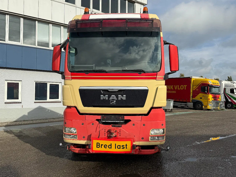 MAN TGX 41.540 8X4 + RETARDER + PTO HYDRAULICS - ONLY 182.827 KM - Tractor unit: picture 2 MAN TGX 41.540 8X4 + RETARDER + PTO HYDRAULICS - ONLY 182.827 KM - Tractor unit: picture 2