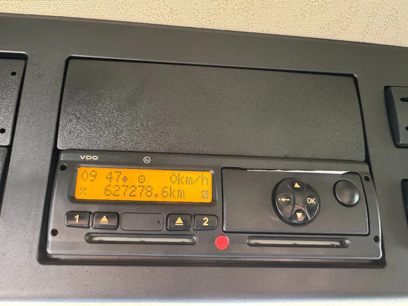 Tractor unit Mercedes-Benz Actros 1936 4X2 - EURO 6 SPOILERS: picture 14