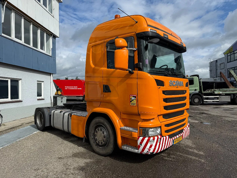 Scania R410 4X2 EURO 6 + RETARDER - Tractor unit: picture 3 Scania R410 4X2 EURO 6 + RETARDER - Tractor unit: picture 3