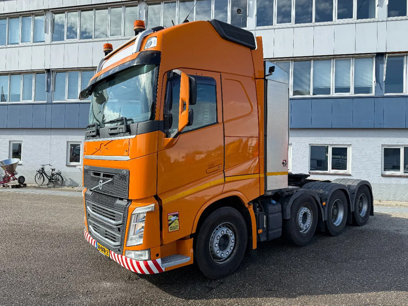 Volvo FH 4 540, 8X4, 703656 KM, TUV 25-02-2026 - Tractor unit: picture 1 Volvo FH 4 540, 8X4, 703656 KM, TUV 25-02-2026 - Tractor unit: picture 1