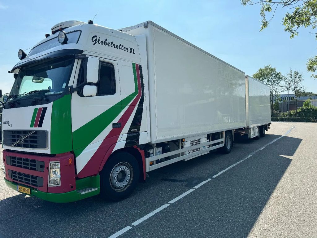 Volvo FH 12.420 4X2 EURO 3+ BURG HANGER + THERMO KING - Refrigerator truck: picture 2 Volvo FH 12.420 4X2 EURO 3+ BURG HANGER + THERMO KING - Refrigerator truck: picture 2