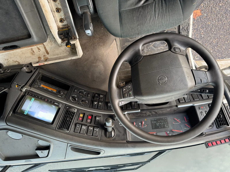 Leasing of Volvo FMX 420 8X4 HMF 1643Z2 + REMOTE CONTROL + HYVA KIPPER Volvo FMX 420 8X4 HMF 1643Z2 + REMOTE CONTROL + HYVA KIPPER: picture 15