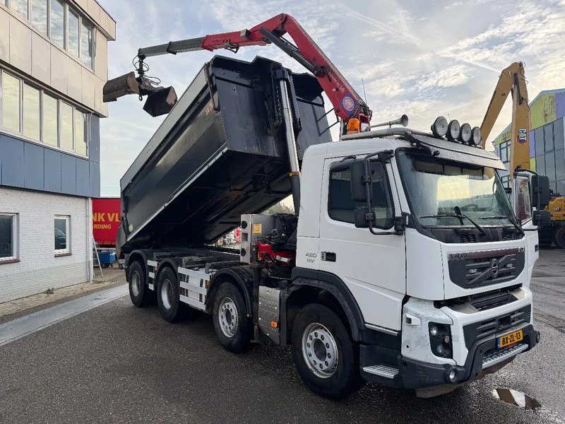 Volvo FMX 420 8X4 HMF 1643Z2 + REMOTE CONTROL + HYVA KIPPER - Tipper, Crane truck: picture 3 Volvo FMX 420 8X4 HMF 1643Z2 + REMOTE CONTROL + HYVA KIPPER - Tipper, Crane truck: picture 3
