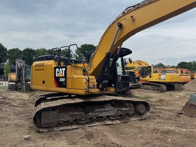CAT 326 F L - Crawler excavator: picture 3 CAT 326 F L - Crawler excavator: picture 3