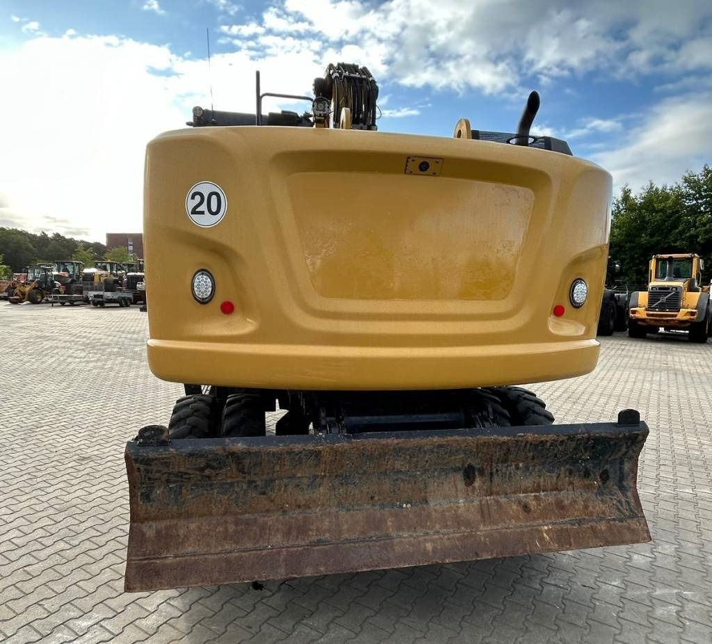 CAT M 318 F - Wheel excavator: picture 5 CAT M 318 F - Wheel excavator: picture 5