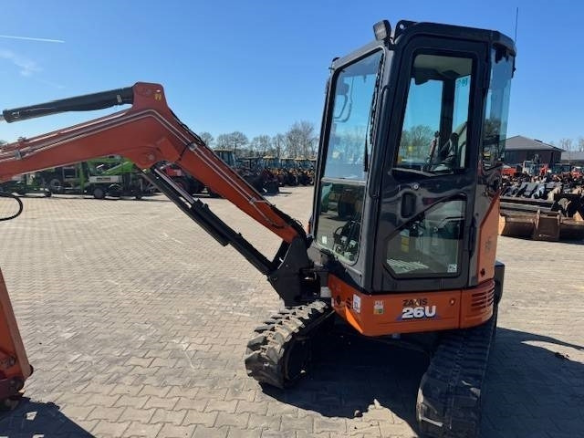 HITACHI ZX 26 - Mini excavator: picture 1 HITACHI ZX 26 - Mini excavator: picture 1