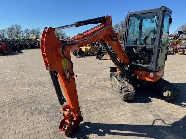 HITACHI ZX 26 - Mini excavator: picture 2 HITACHI ZX 26 - Mini excavator: picture 2