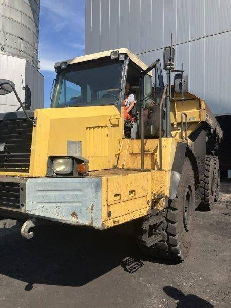 KOMATSU HM 400-1 - Articulated dumper: picture 1 KOMATSU HM 400-1 - Articulated dumper: picture 1