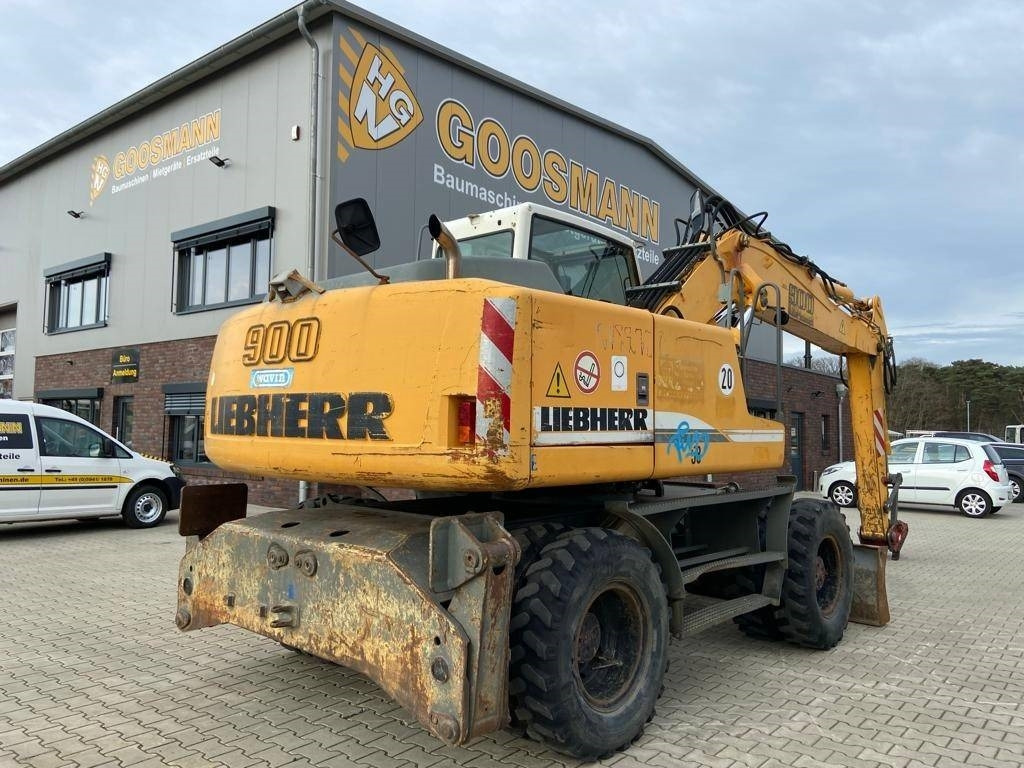 Liebherr A 900 C Litronic - Wheel excavator: picture 2 Liebherr A 900 C Litronic - Wheel excavator: picture 2