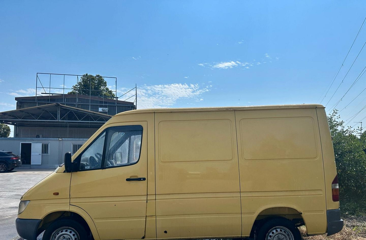 Furgone Mercedes Sprinter 211 - Panel van: picture 1 Furgone Mercedes Sprinter 211 - Panel van: picture 1