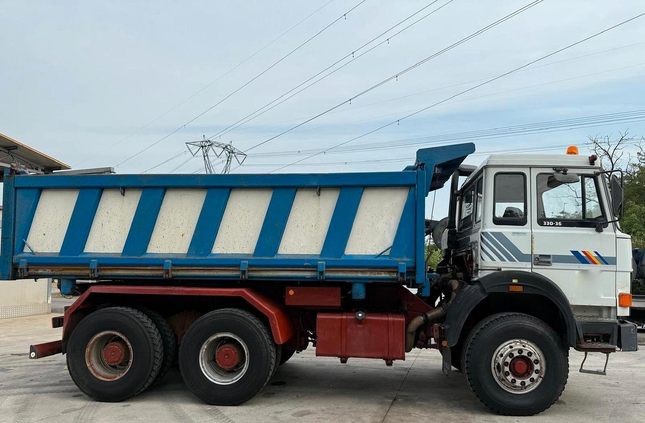 Iveco 3 assi ribaltabile 330 36 - Tipper: picture 3 Iveco 3 assi ribaltabile 330 36 - Tipper: picture 3
