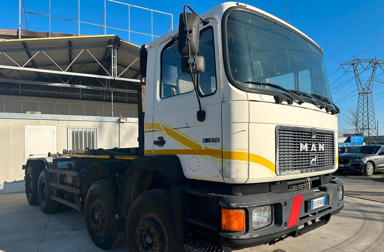 Man 4 assi scarrabile - Hook lift truck: picture 1 Man 4 assi scarrabile - Hook lift truck: picture 1