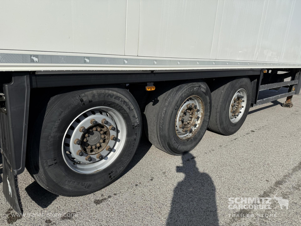 SCHMITZ Reefer Standard Double deck - Isothermal semi-trailer: picture 2 SCHMITZ Reefer Standard Double deck - Isothermal semi-trailer: picture 2