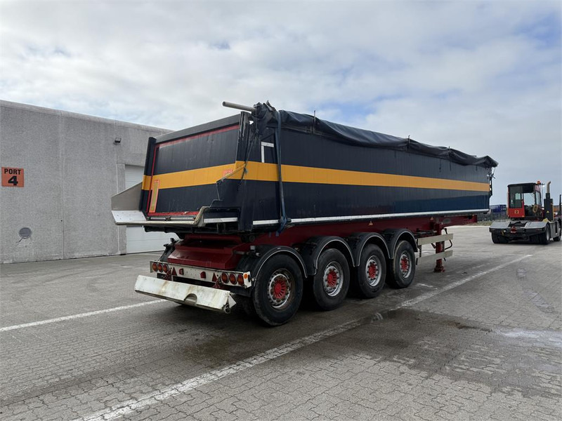 Benalu 38 m³ - Tipper semi-trailer: picture 5 Benalu 38 m³ - Tipper semi-trailer: picture 5