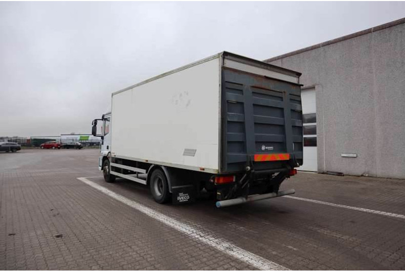 Iveco Eurocargo 160E30 - Box truck: picture 4 Iveco Eurocargo 160E30 - Box truck: picture 4