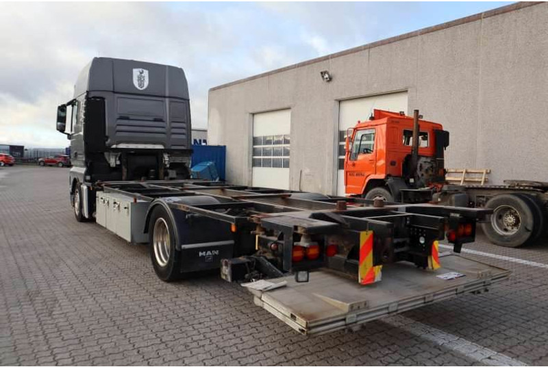 MAN TGX 18.480 Eftermonteret partikelfilter - Container transporter/ Swap body truck: picture 3 MAN TGX 18.480 Eftermonteret partikelfilter - Container transporter/ Swap body truck: picture 3
