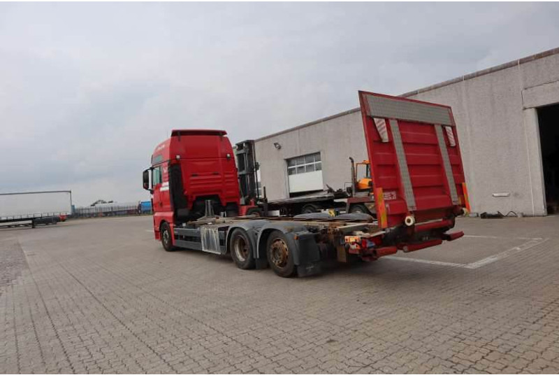 MAN TGX 26.440 EURO 6 - Container transporter/ Swap body truck: picture 4 MAN TGX 26.440 EURO 6 - Container transporter/ Swap body truck: picture 4