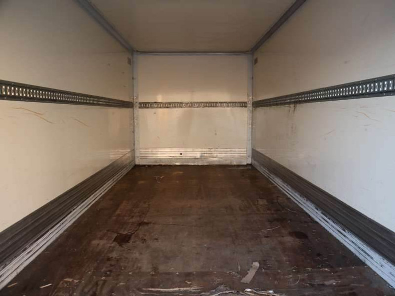 Mercedes-Benz Atego 816L EURO 6 - Box truck: picture 5 Mercedes-Benz Atego 816L EURO 6 - Box truck: picture 5