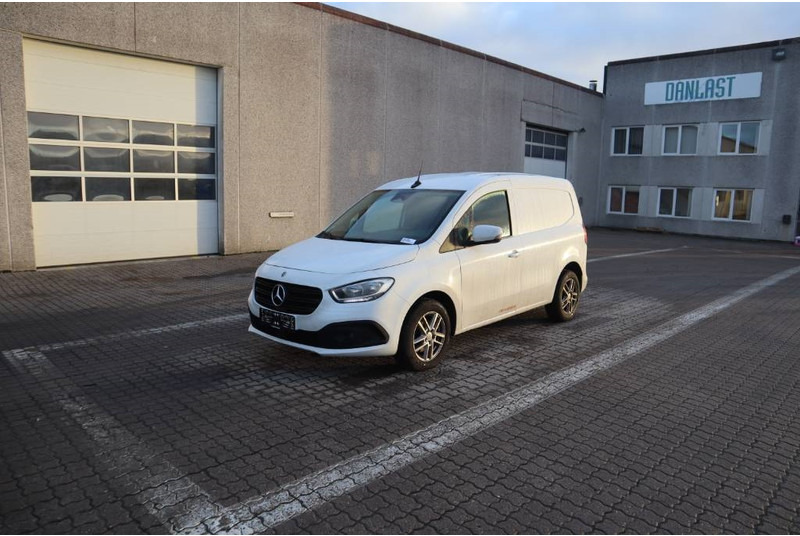 Mercedes-Benz Citan 110 CDI - Box van: picture 4 Mercedes-Benz Citan 110 CDI - Box van: picture 4